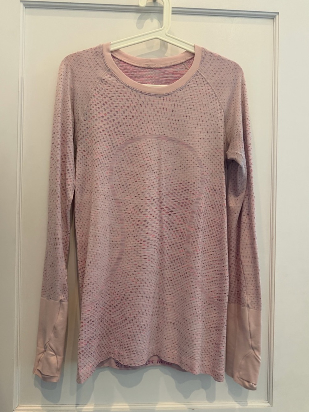 lululemon athletica swiftly tech Pink grid wrap Long Sleeve shirt thumb holes, 8